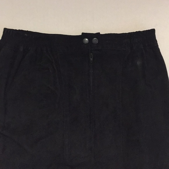 Vintage suede midi skirt lined w zipper​ - Picture 3 of 6